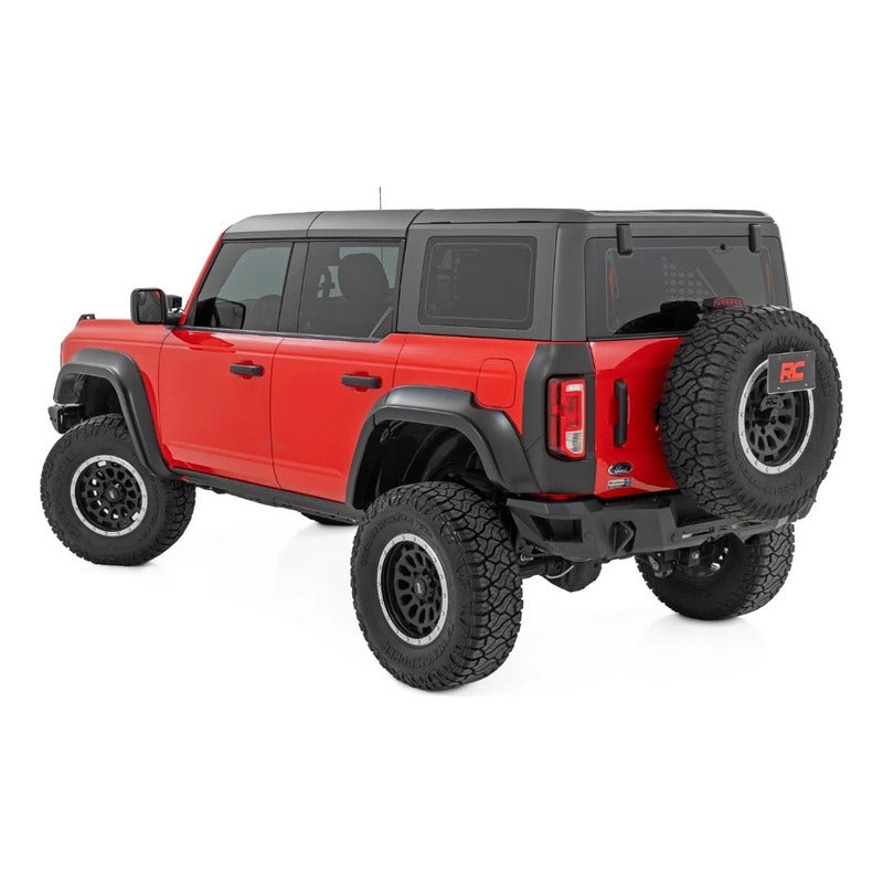 Cantoneras Laterales Rough Country Bronco 2021 A 2025 Negro