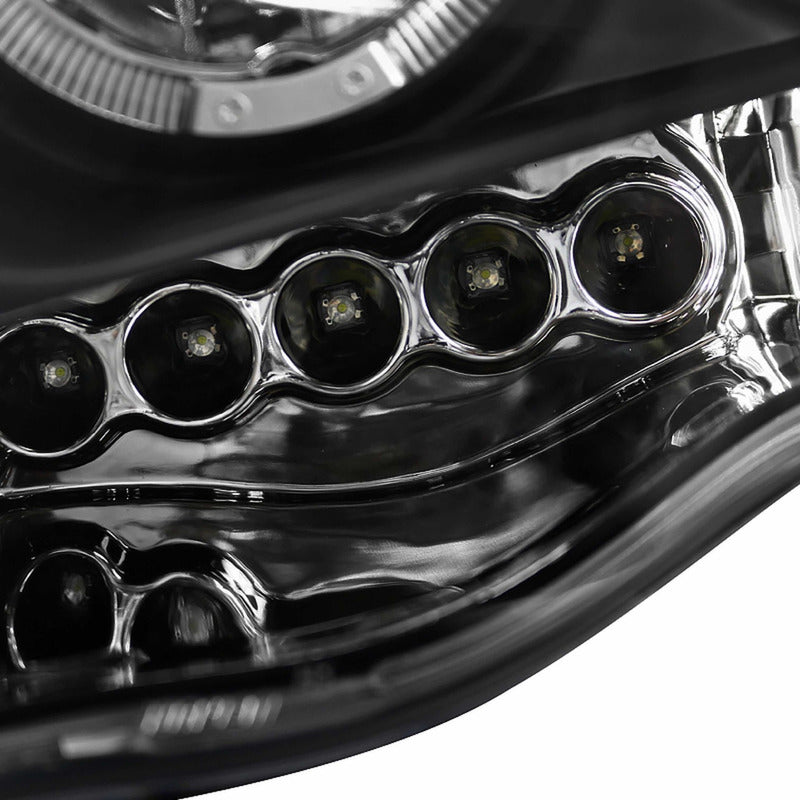 Faros Led Halógeno Ram 2002 2003 2004 2005 1500 2500 3500 Derecho