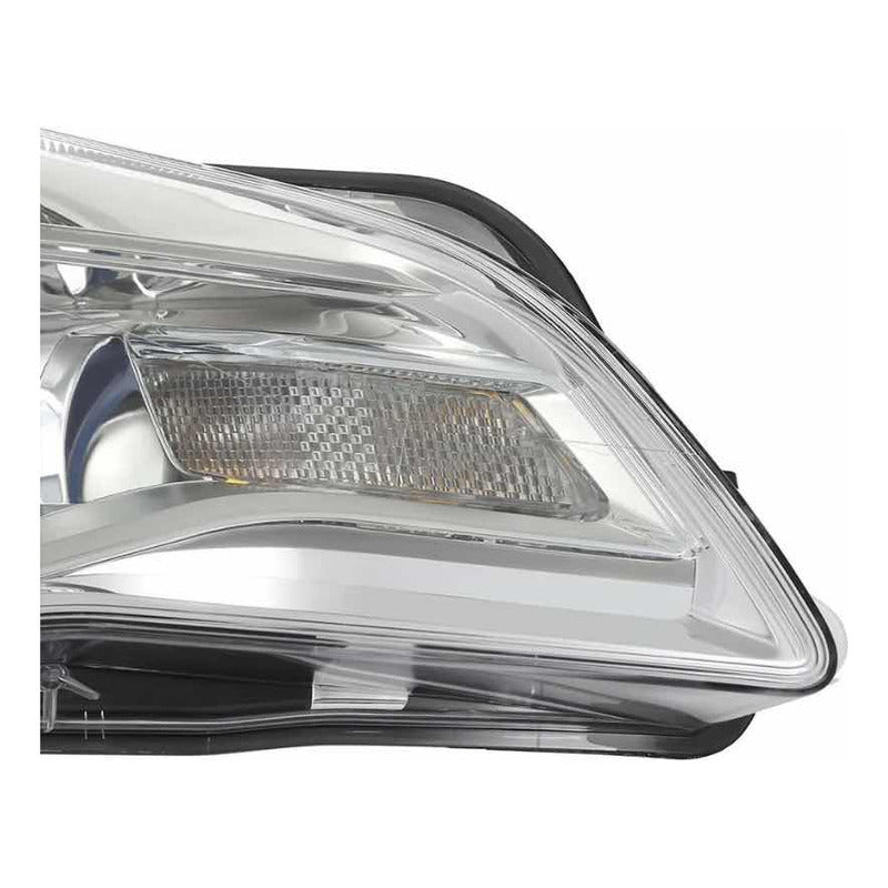 Right Headlight Buick Regal 2014 to 2017