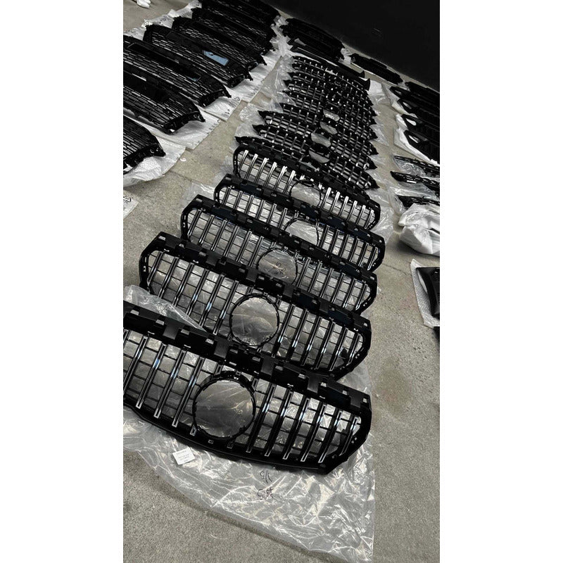 Parrilla Mercedes Gtr Clase C C200 C250 2015 2016 2017 2018  Brillante